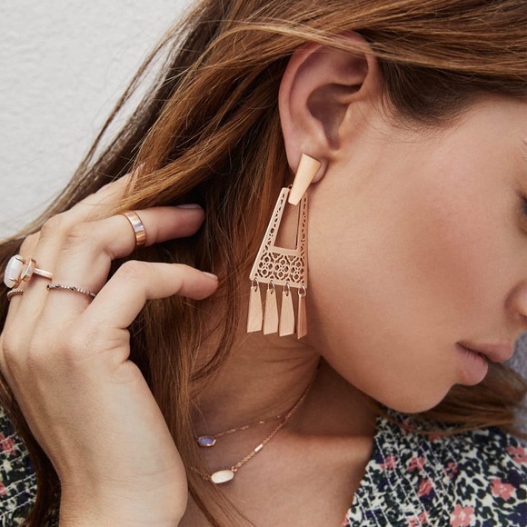 Kendra Scott Kase Rose Gold Fringe Earrings NEW! Hard to find! - Picture 3 of 7